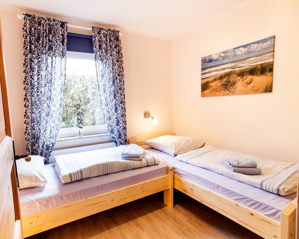 Frieslandstern - Ferienhof Und Hotel ชิลลิคช์ ภายนอก รูปภาพ