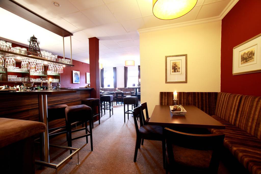Frieslandstern - Ferienhof Und Hotel ชิลลิคช์ ภายนอก รูปภาพ