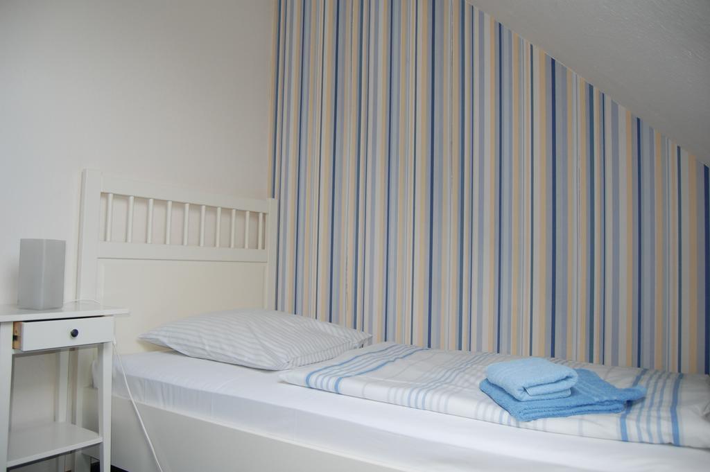 Frieslandstern - Ferienhof Und Hotel ชิลลิคช์ ห้อง รูปภาพ