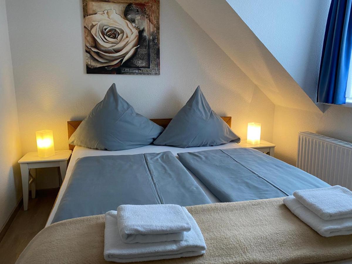 Frieslandstern - Ferienhof Und Hotel ชิลลิคช์ ภายนอก รูปภาพ